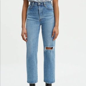Levi’s Ribcage Jeans
